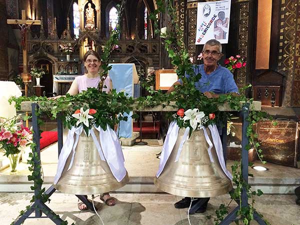 2 airains complémentaire pour le carillon de ND de La Drèche