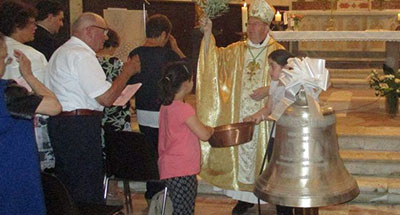 Avec le campaniste Laumaillé, la cloche «Maria» va tinter longtemps. 